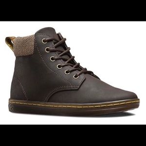 Dr. Martens Women’s Air Wair Maelly Ankle Boots